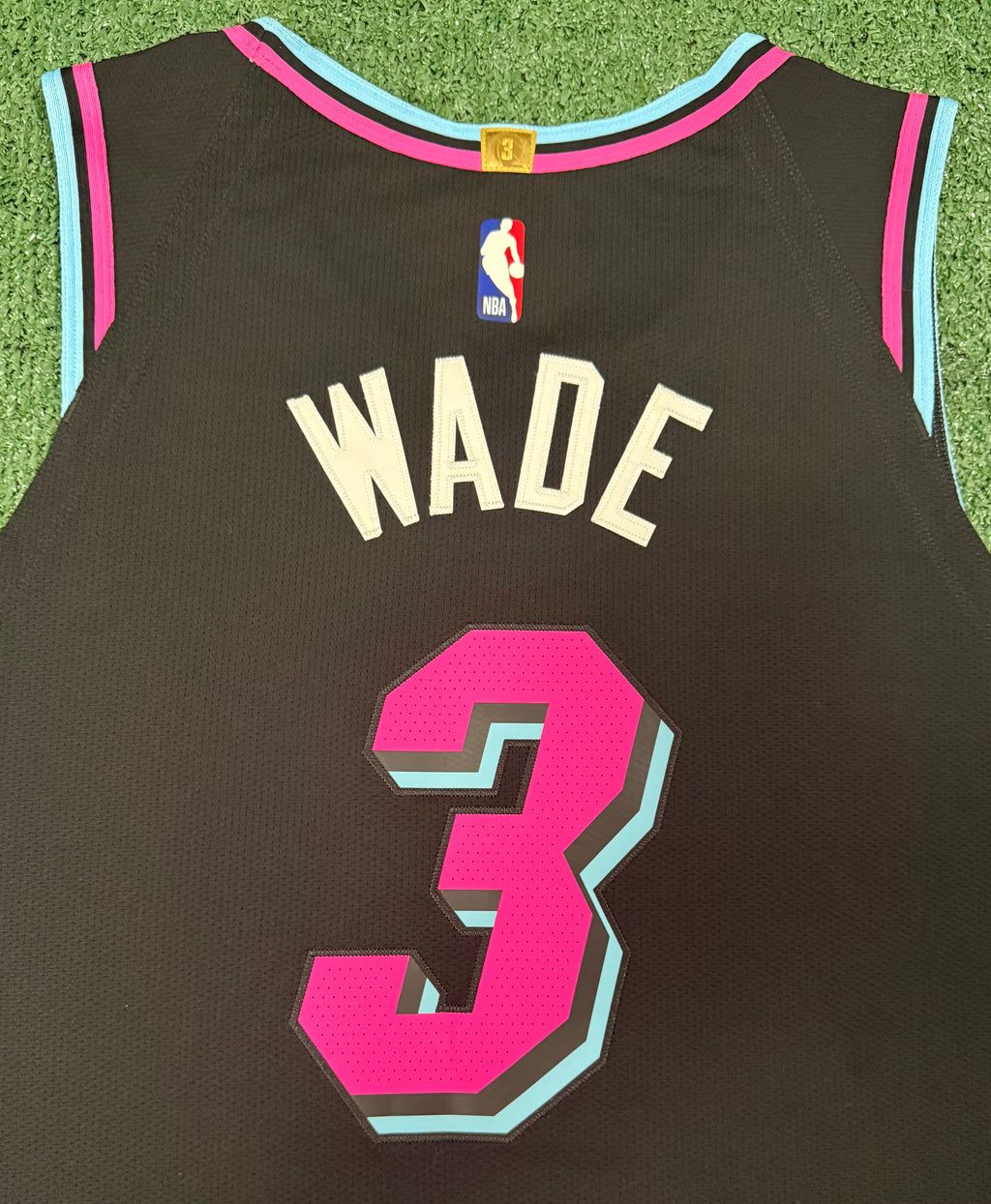 Dwayne Wade Miami Heat Jersey #3 Nike Vaporknit Authentic Black Size 52 (XL) NBA