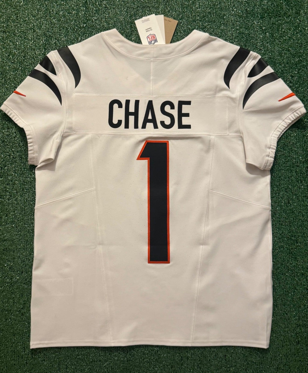 Ja'Marr Chase Cincinnati Bengals Jersey #1 Nike Vapor Fuse Elite White Size 44 (Large) NFL