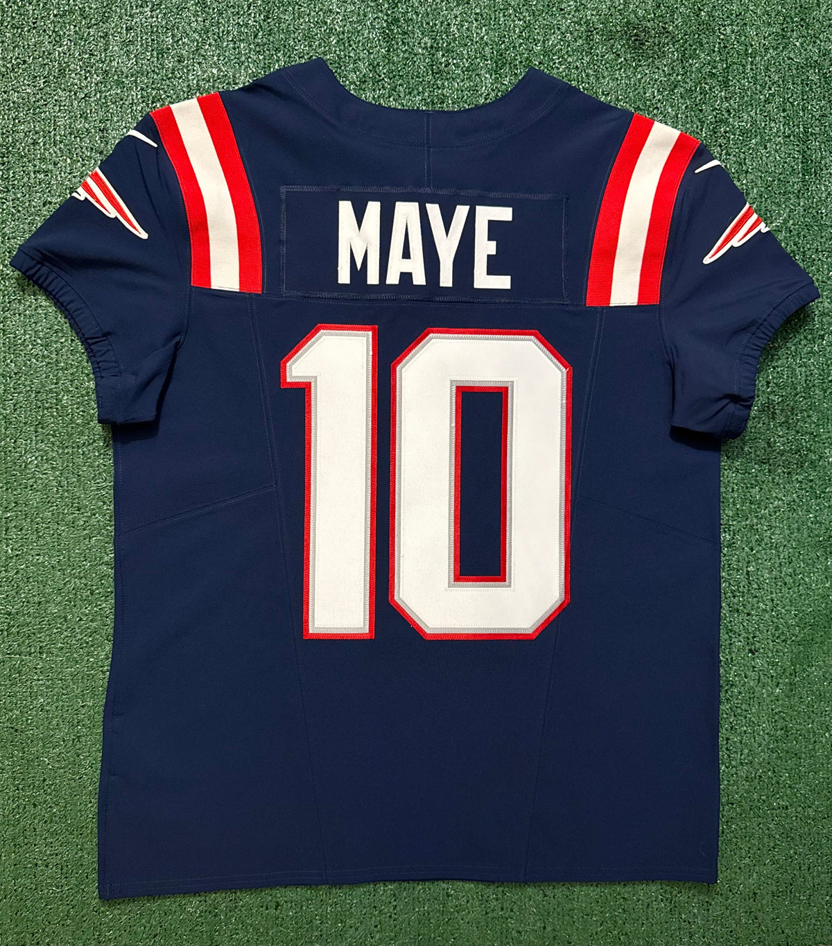 Drake Maye New England Patriots Jersey #10 Nike Vapor Fuse Elite Blue Size 44 (Large) NFL