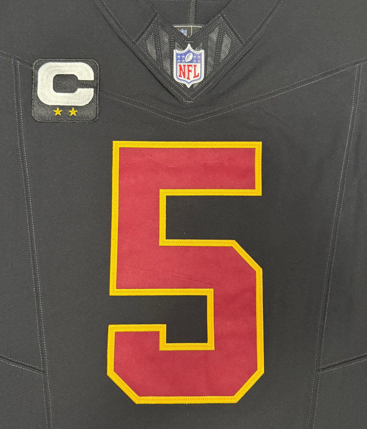 Jayden Daniels Washington Commanders Jersey #5 Nike Vapor Fuse Elite Black Size 40 (M) NFL