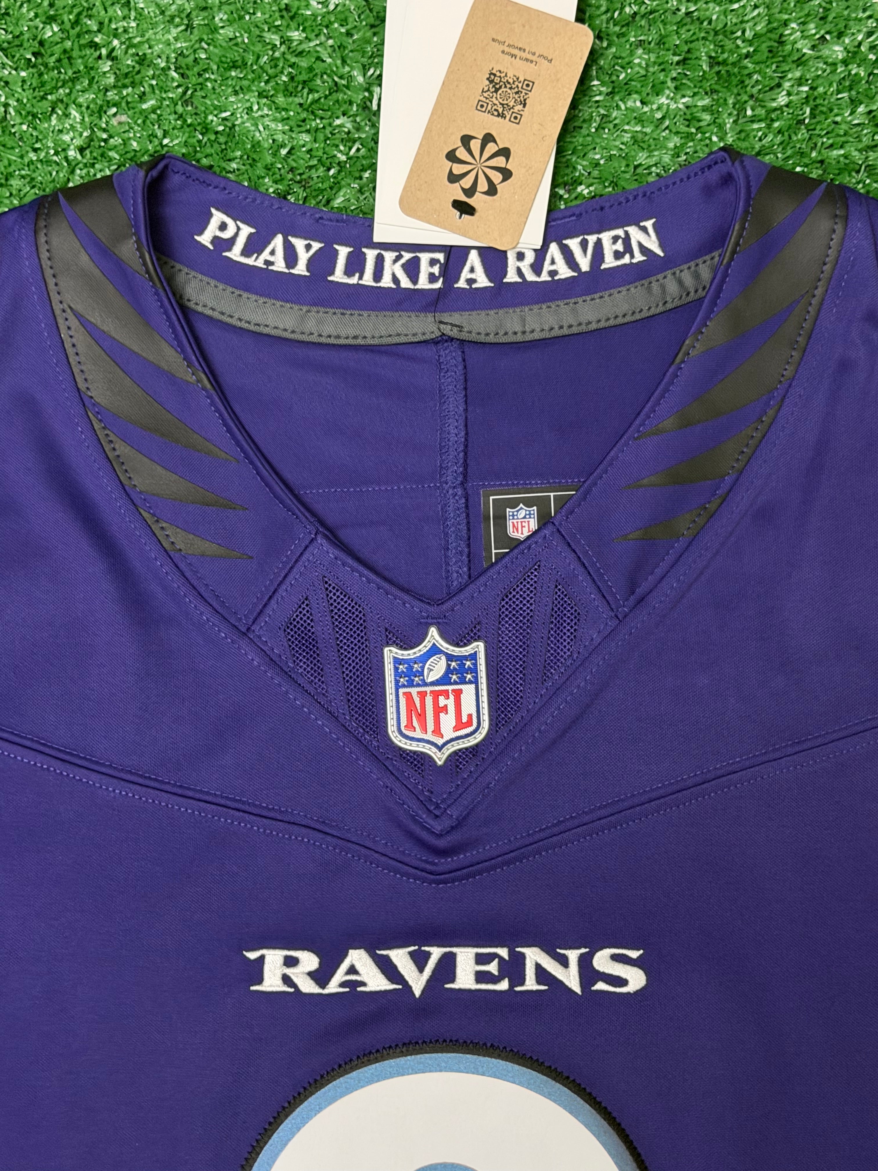Lamar Jackson Baltimore Ravens Jersey #8 Nike Vapor FUSE Limited Purple Size (Large) NFL