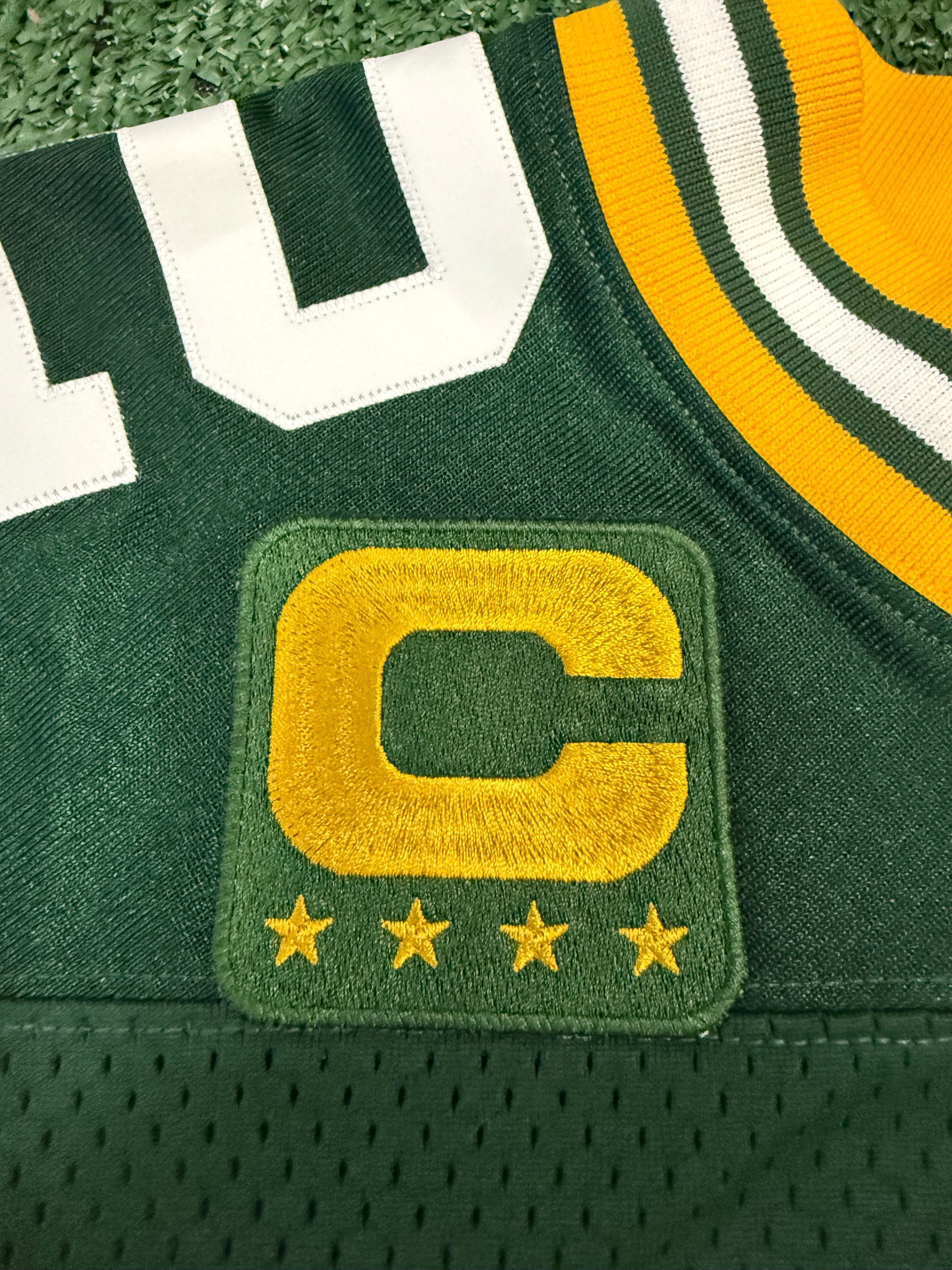 Aaron Rodgers Green Bay Packers Jersey #12 Nike Vapor Elite Green Size 40 (Medium) NFL