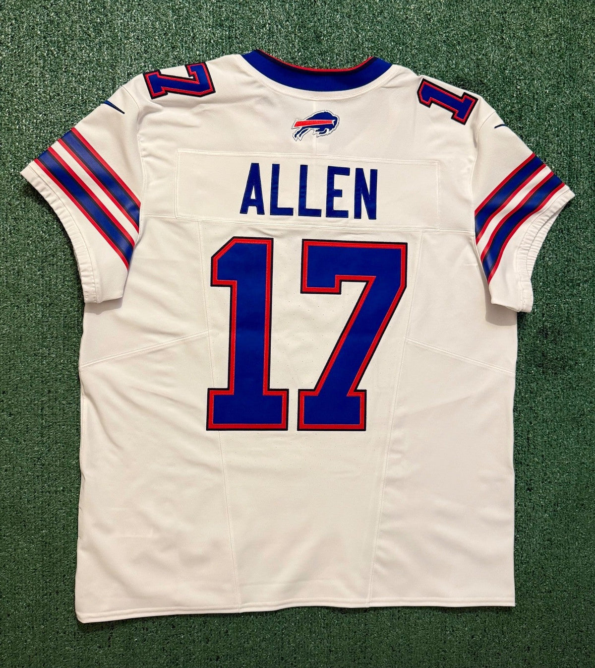 Josh Allen Buffalo Bills Jersey #17 Nike Vapor Fuse Elite White Size 48 (XL) NFL