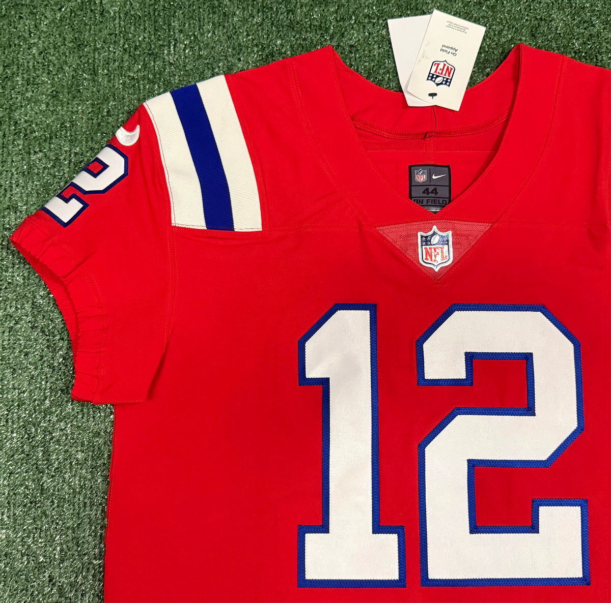 Tom Brady New England Patriots Jersey #12 Nike Vapor Elite Red Size 44 (L) NFL