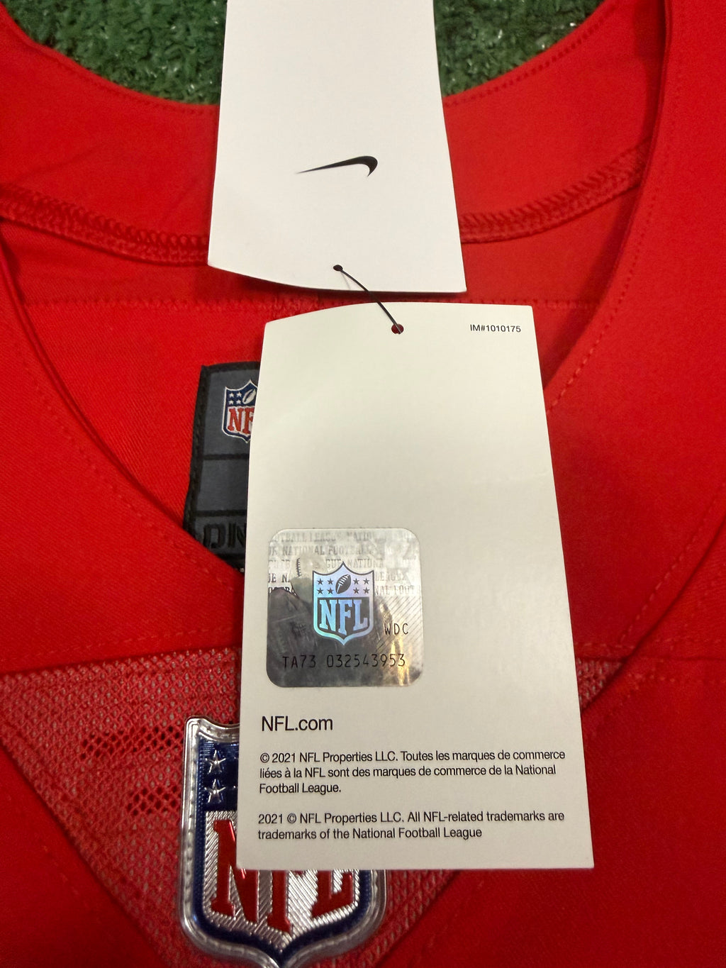 Tom Brady New England Patriots Jersey #12 Nike Vapor Elite Red Size 44 (L) NFL