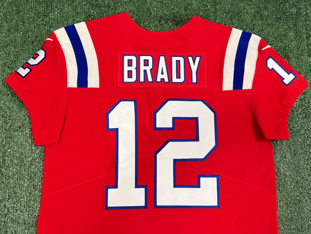 Tom Brady New England Patriots Jersey #12 Nike Vapor Elite Red Size 44 (L) NFL