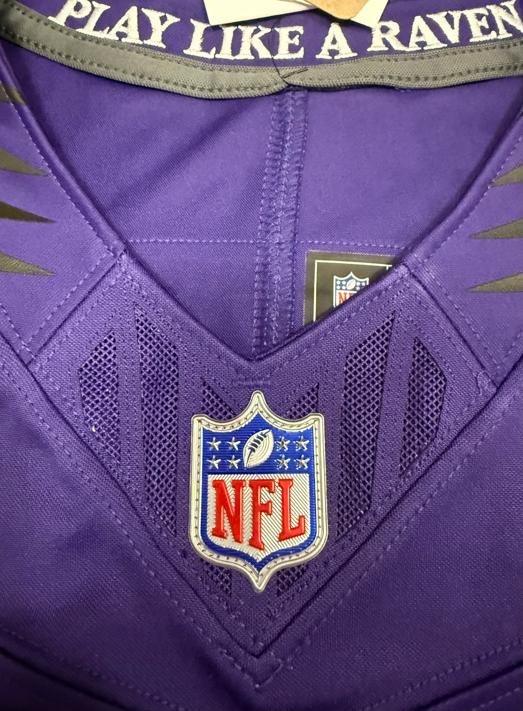 Lamar Jackson Baltimore Ravens Jersey #8 Nike Vapor FUSE Limited Purple Size (Medium) NFL