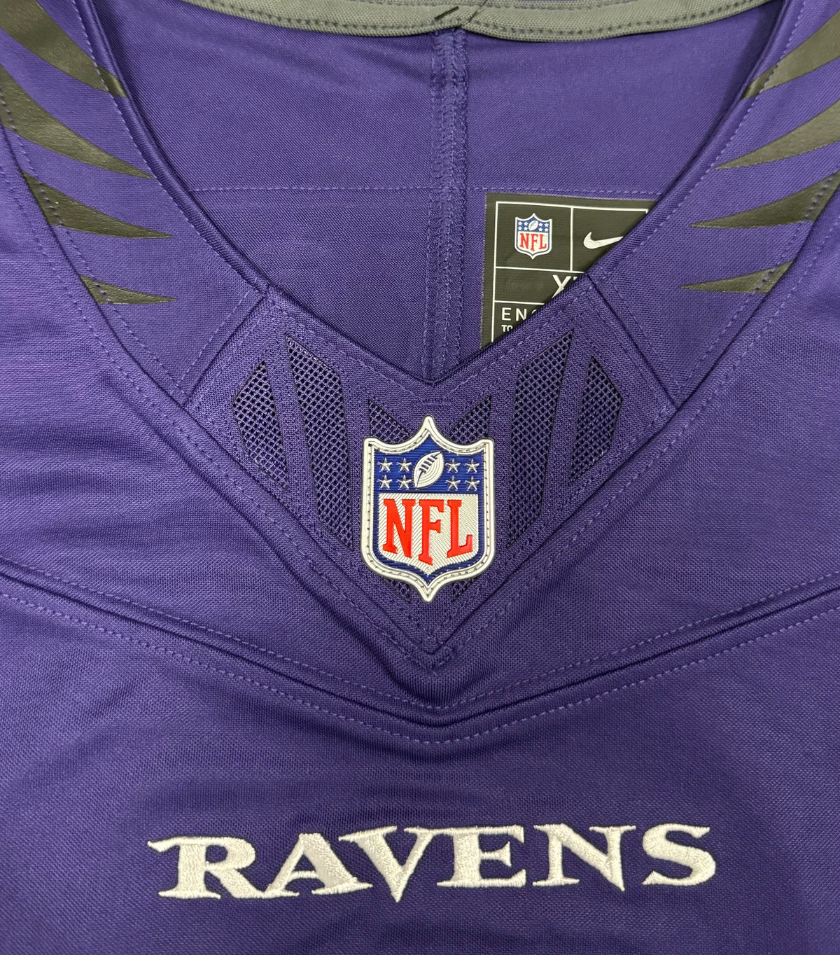 Lamar Jackson Baltimore Ravens Jersey #8 Nike Vapor FUSE Limited Purple Size (XL) NFL