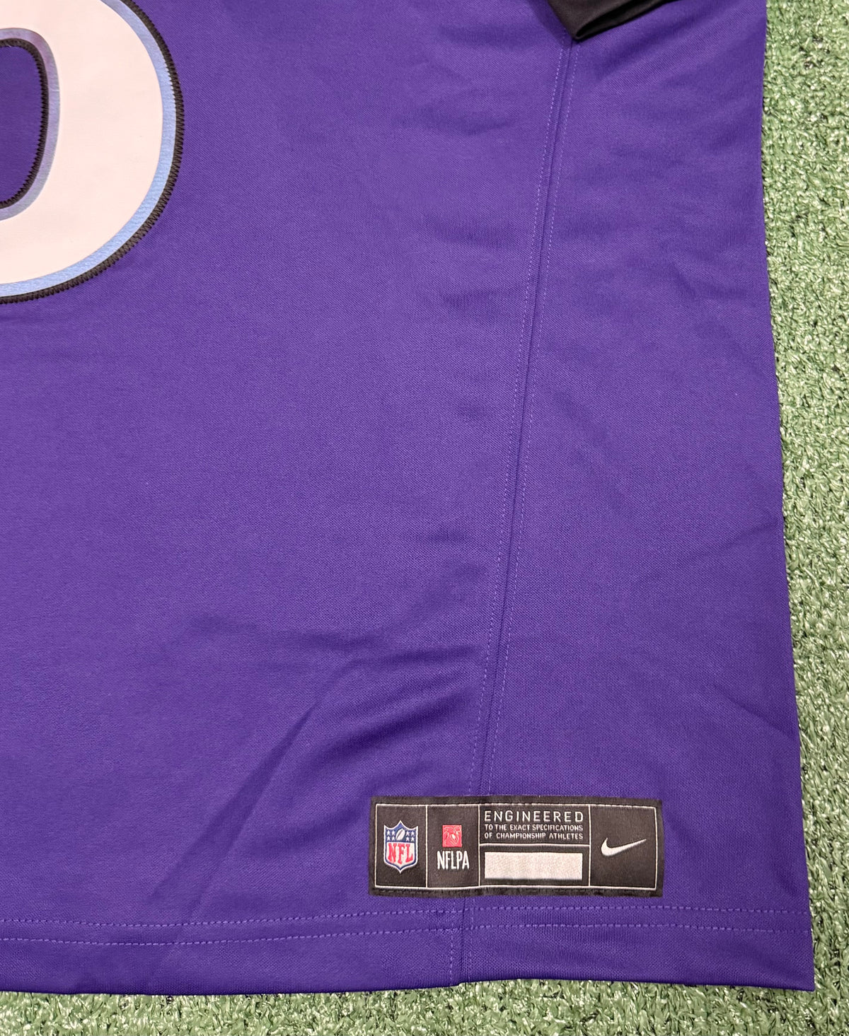 Lamar Jackson Baltimore Ravens Jersey #8 Nike Vapor FUSE Limited Purple Size (XL) NFL