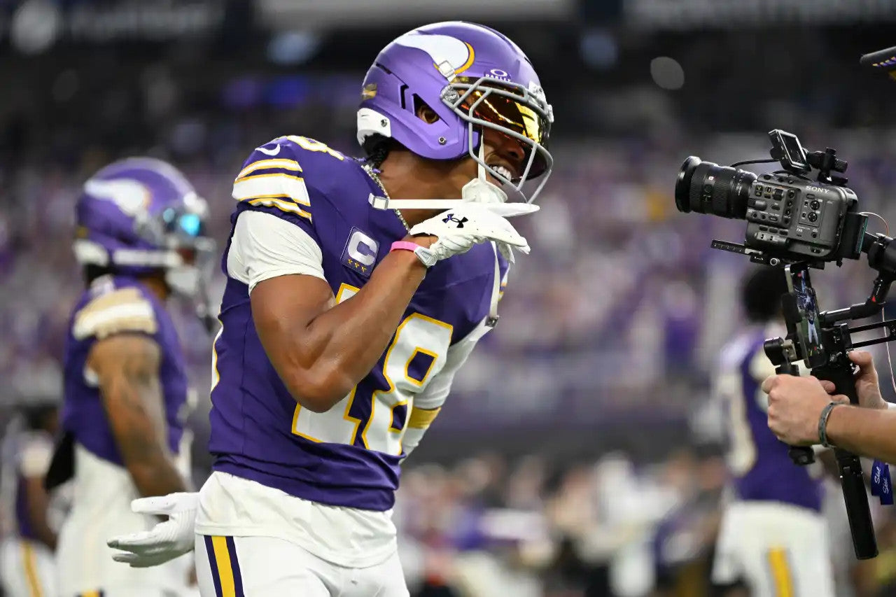 Justin Jefferson Minnesota Vikings Jersey #18 Nike Vapor FUSE Elite Purple Size 40 (Medium) NFL
