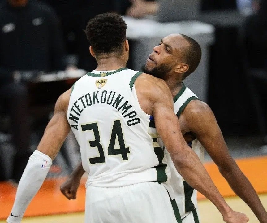 Giannis Antetokounmpo Milwaukee Bucks Jersey #34 Nike Vaporknit Authentic White Size 44 (Medium) NBA