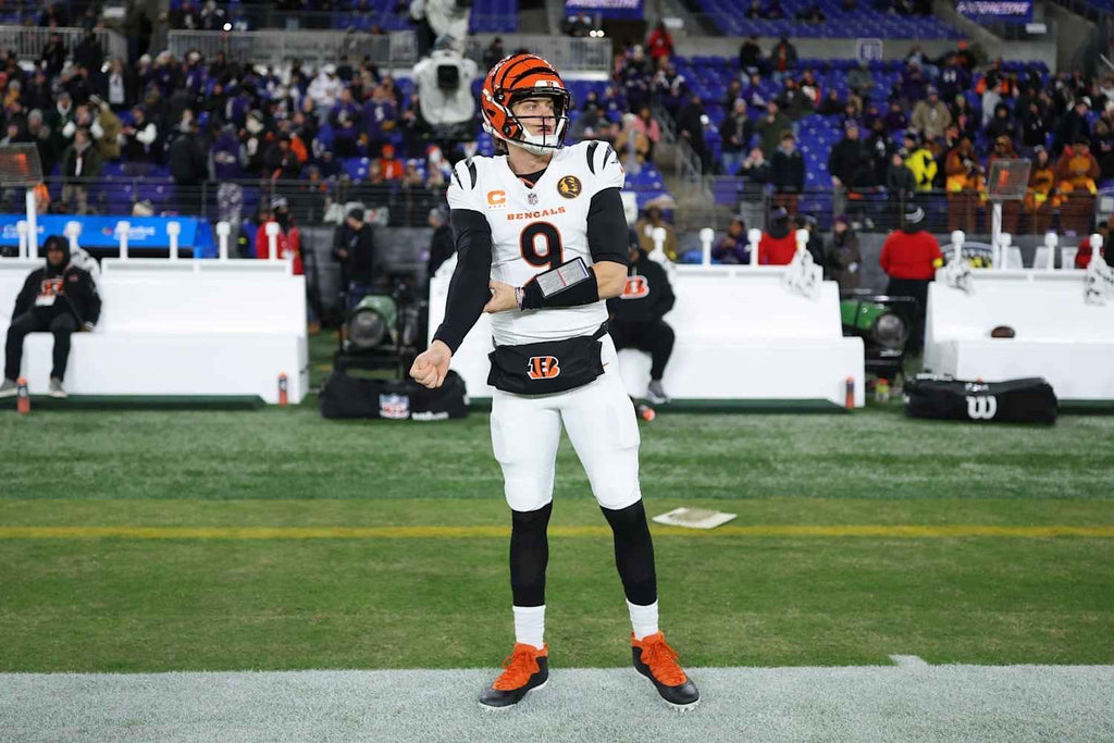 Joe Burrow Cincinnati Bengals Jersey #9 Nike Vapor FUSE Elite White Size 48 (XL) NFL