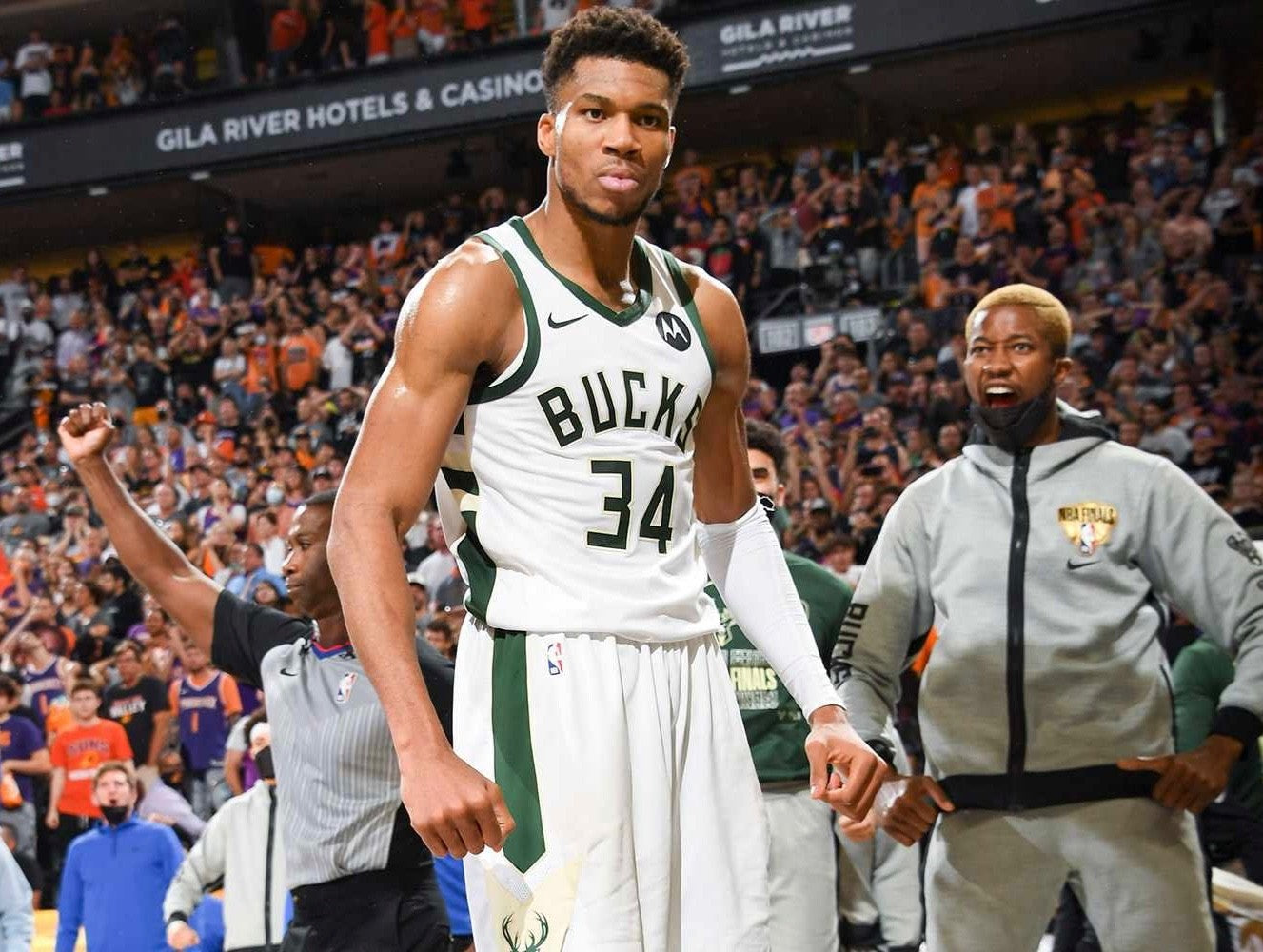 Giannis Antetokounmpo Milwaukee Bucks Jersey #34 Nike Vaporknit Authentic White Size 48 (Large) NBA
