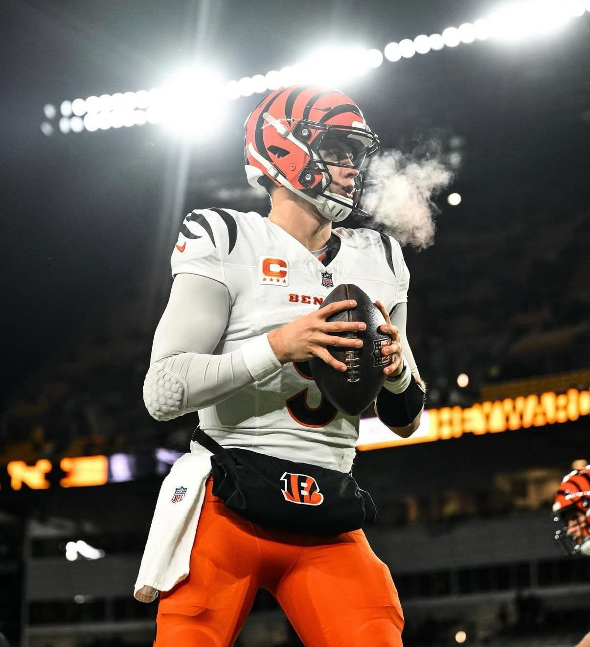 Joe Burrow Cincinnati Bengals Jersey #9 Nike Vapor FUSE Elite White Size 48 (XL) NFL